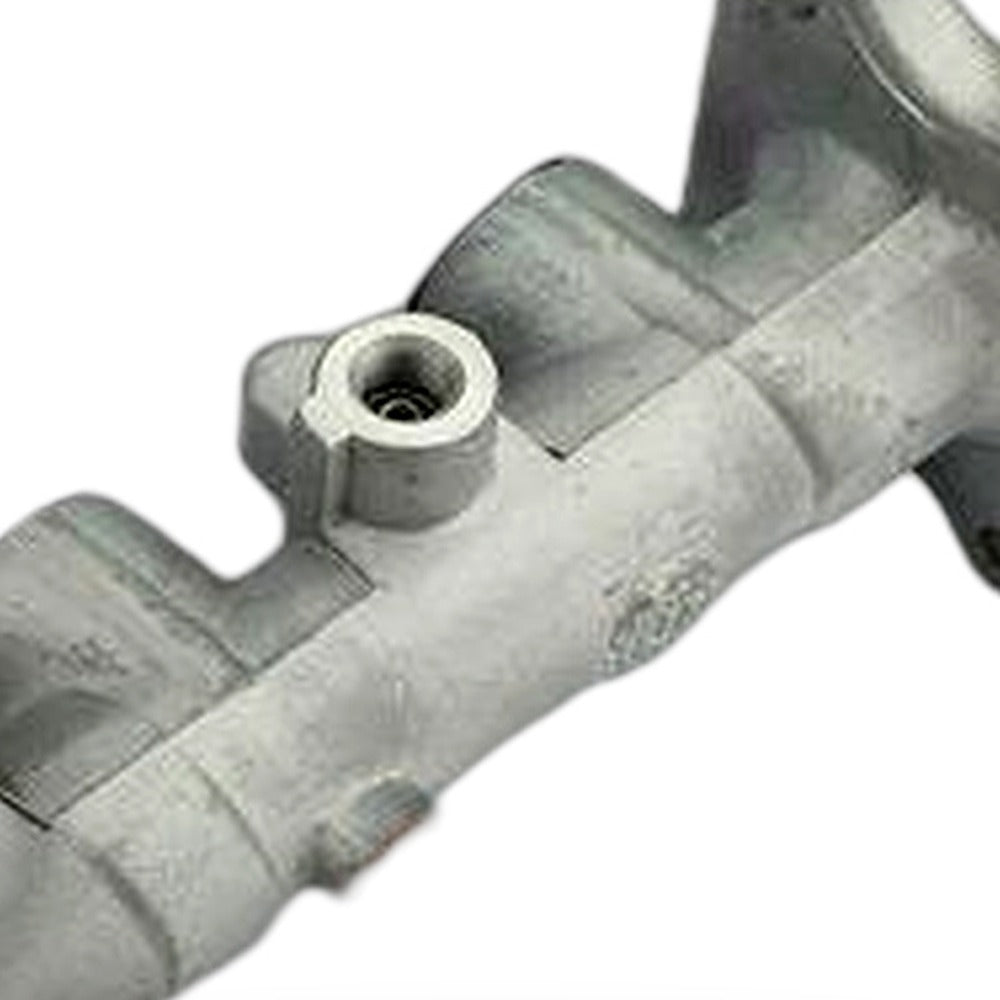 Brake Master Cylinder For Toyota Land Cruiser 80 Series FJ80 HZJ80 HDJ80 FZJ80 - XQ1